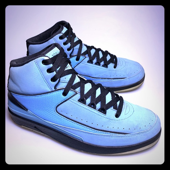 blue jordans 2